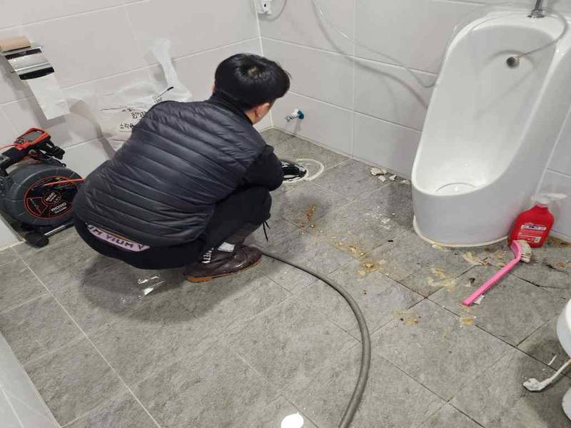 남동구 소변기·상가 배관 작업사례 9